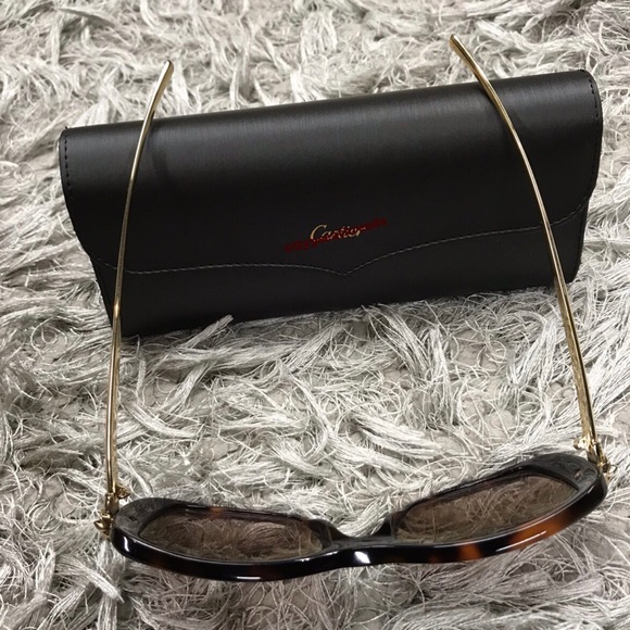 PANTHÈRE DE CARTIER SUNGLASSES🎀 - Picture 3 of 15